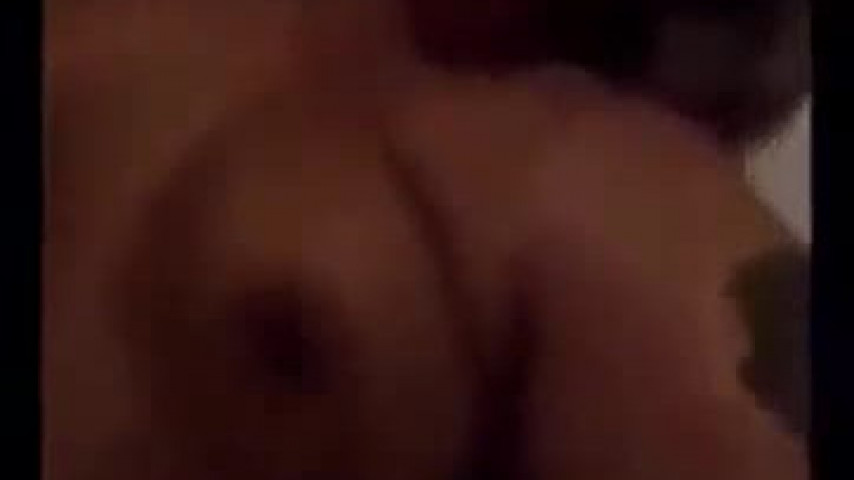 سكس عراقي جديد متناكة المنطقة - sexarabx.com